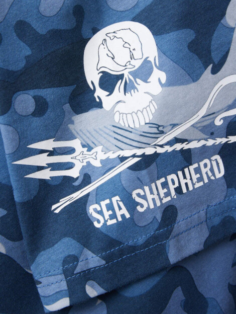 T-Shirt Whale Season Jolly Roger