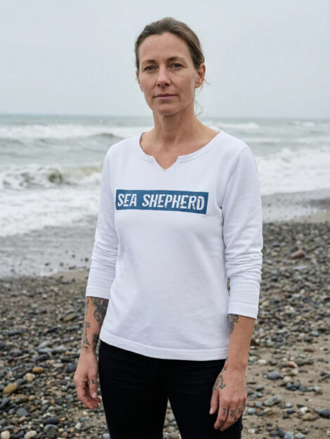 Sweater Activist White & Blue